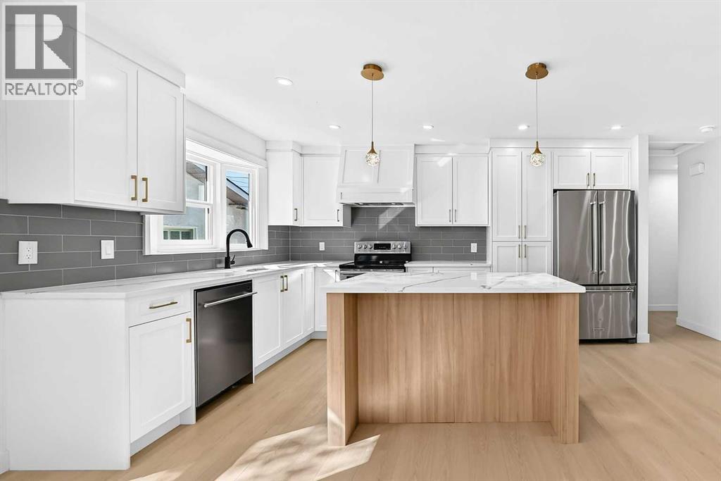23 Penworth Crescent Se, Calgary, Alberta  T2A 4C5 - Photo 6 - A2347069
