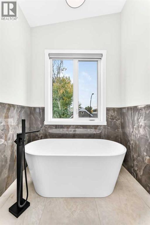 3106 15 Avenue SW, Calgary, Alberta  T3C 0Y6 - Photo 16 - A2347568