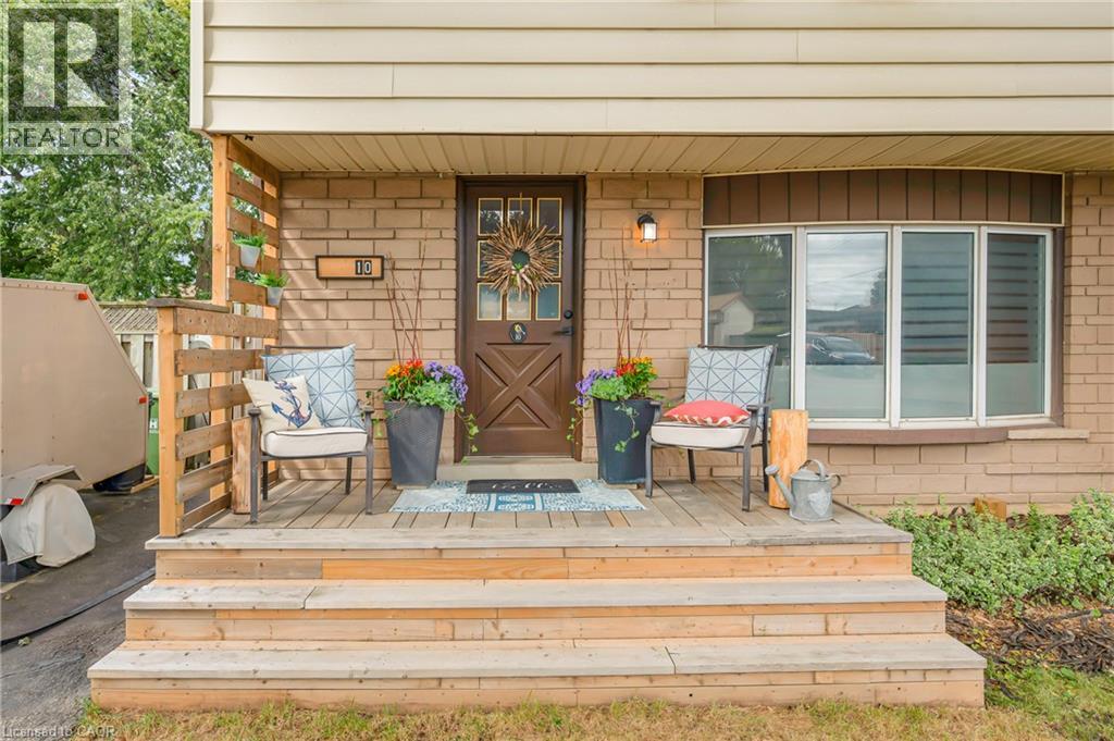 10 Goldfinch Road, Hamilton, Ontario  L9A 3W7 - Photo 3 - 40866164