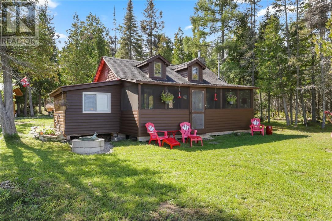 271 SMITH BAY Road, Gore Bay, Ontario