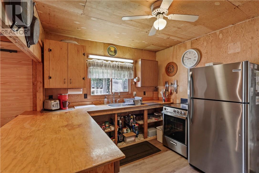 271 Smith Bay Road, Gore Bay, Ontario  P0P 1H0 - Photo 23 - 2130566