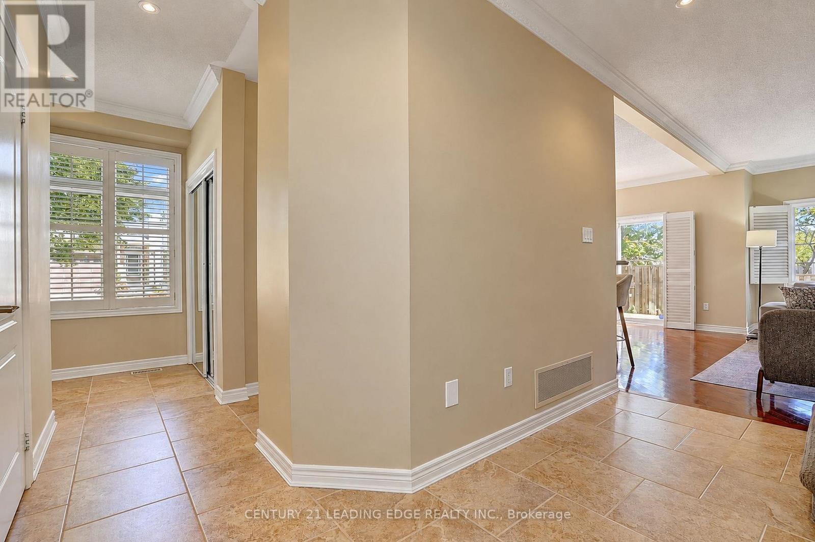 1 Althorp Way, Markham, Ontario  L6E 2A2 - Photo 5 - N13823298