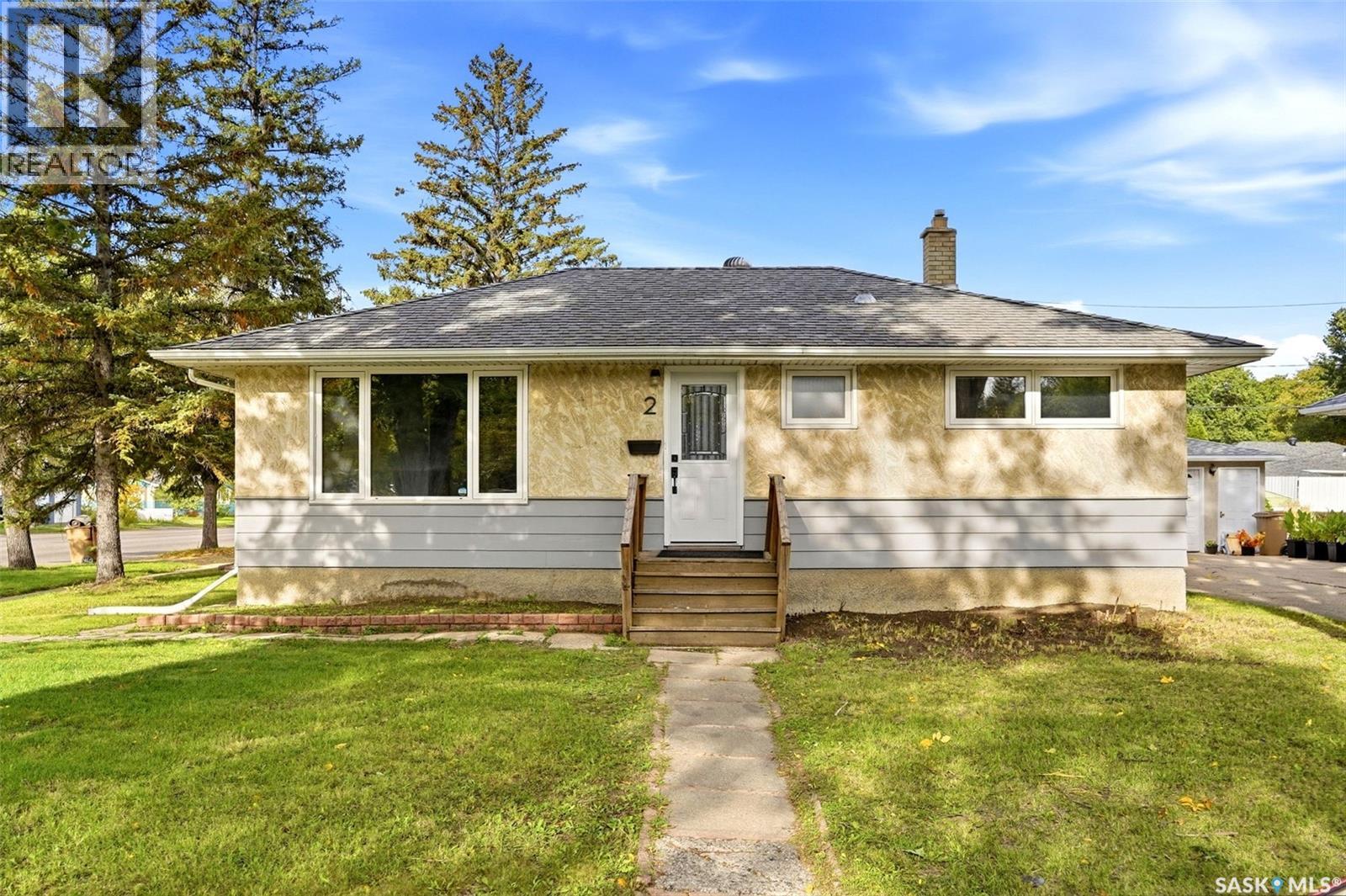 2 Sampson Place, Regina, Saskatchewan  S4R 4R4 - Photo 1 - SK049453