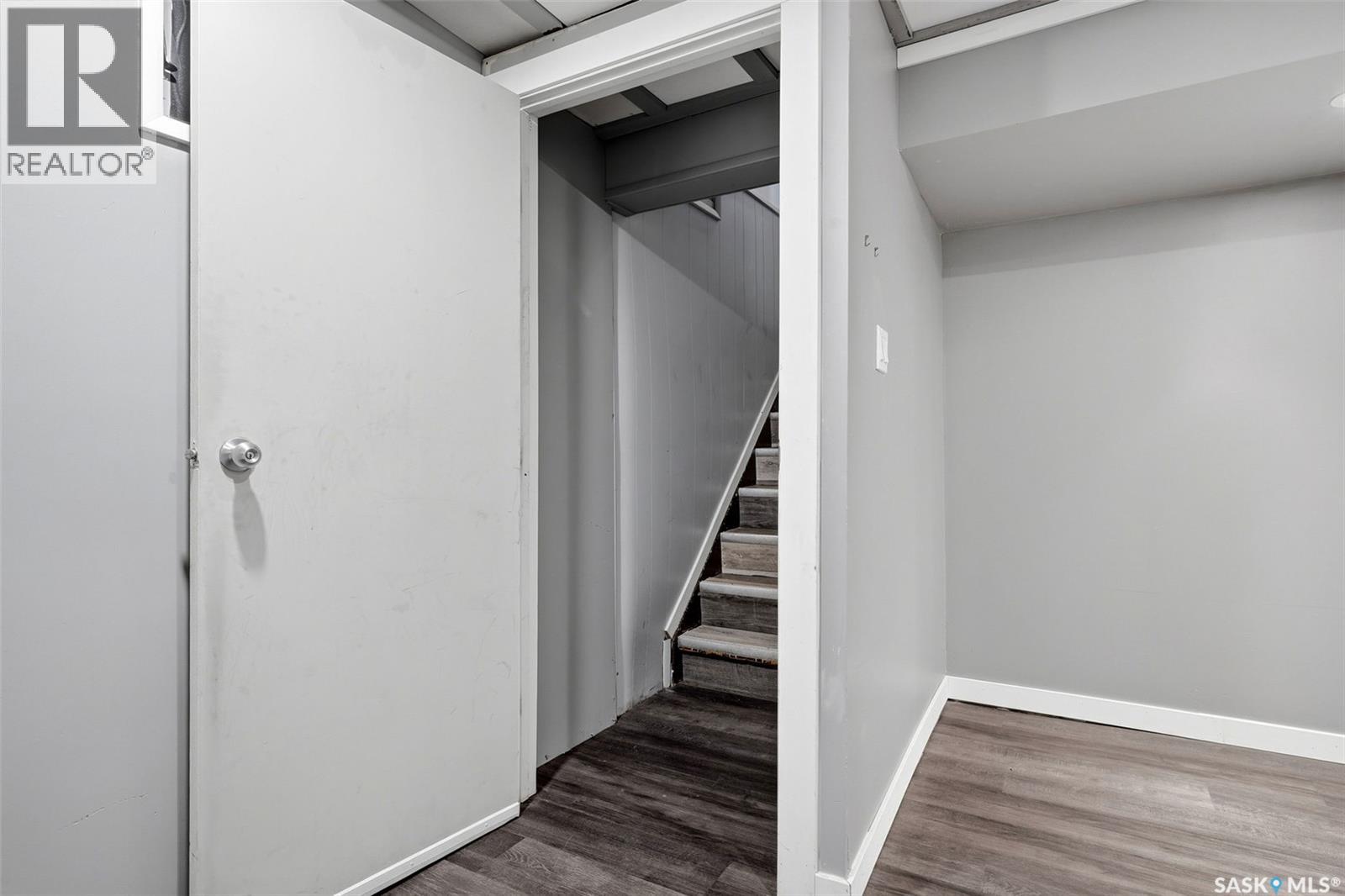 2 Sampson Place, Regina, Saskatchewan  S4R 4R4 - Photo 18 - SK049453