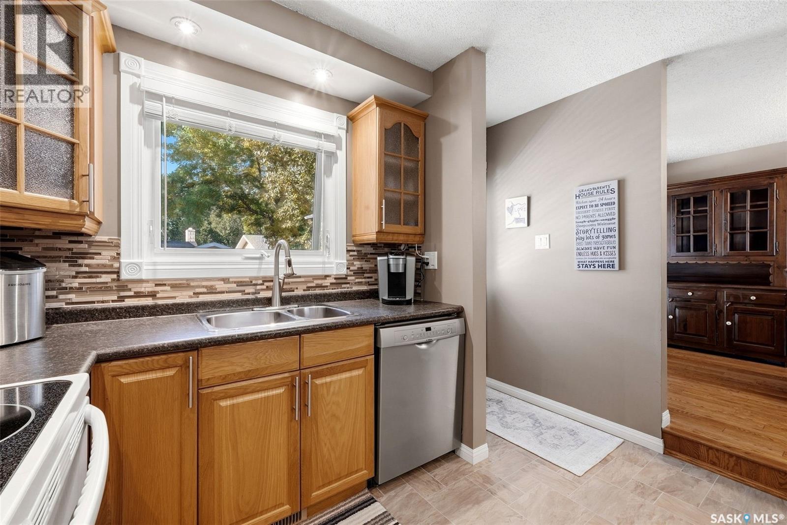 210 Windfield Road, Regina, Saskatchewan  S4V 0K3 - Photo 8 - SK049443