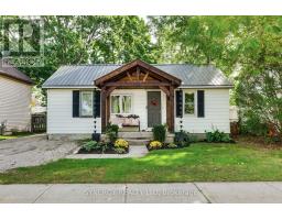 422 WEST STREET, Petrolia, Ontario