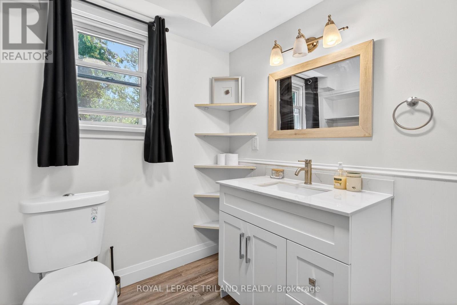 1223 Sunningdale Road E, London North, Ontario  N5X 4B1 - Photo 13 - X13825472