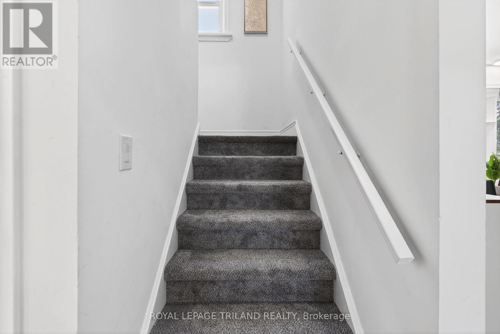 1223 Sunningdale Road E, London North, Ontario  N5X 4B1 - Photo 14 - X13825472