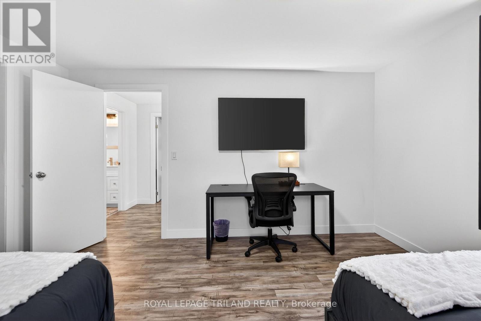 1223 Sunningdale Road E, London North, Ontario  N5X 4B1 - Photo 16 - X13825472