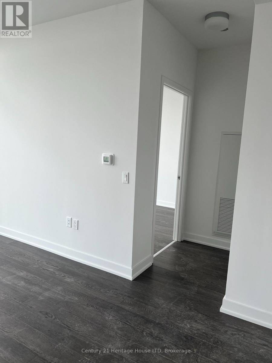 312 - 50 O Neill Road E, Toronto (Banbury-Don Mills), Ontario  M3C 0R2 - Photo 4 - C13825216