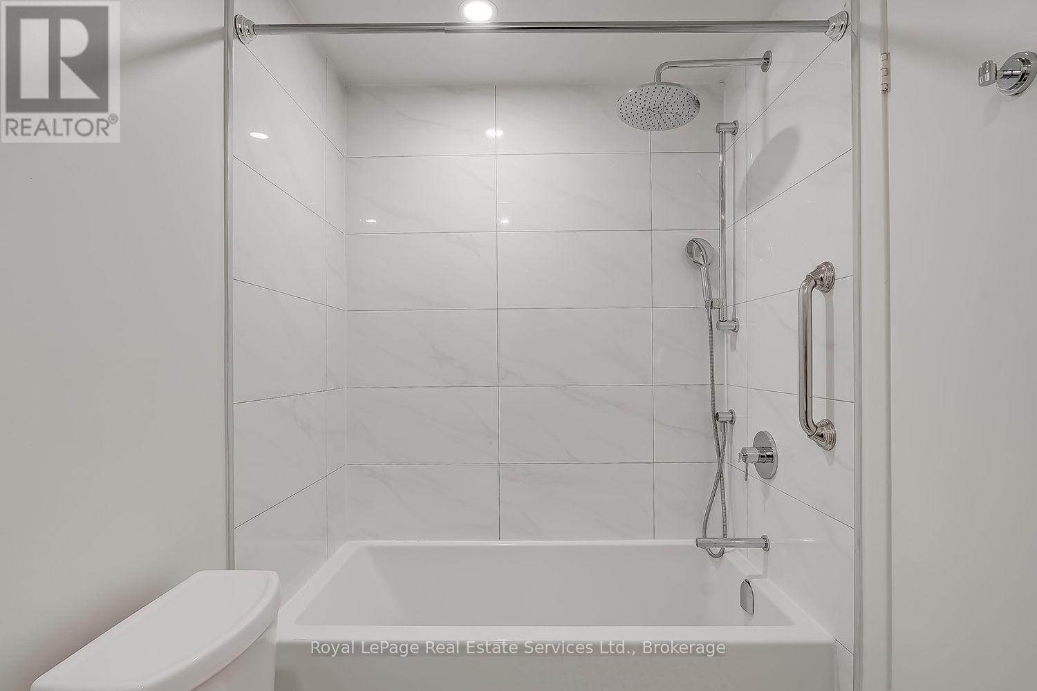 65 Normandy Place, Oakville, Ontario  L6K 1R9 - Photo 22 - W13825244