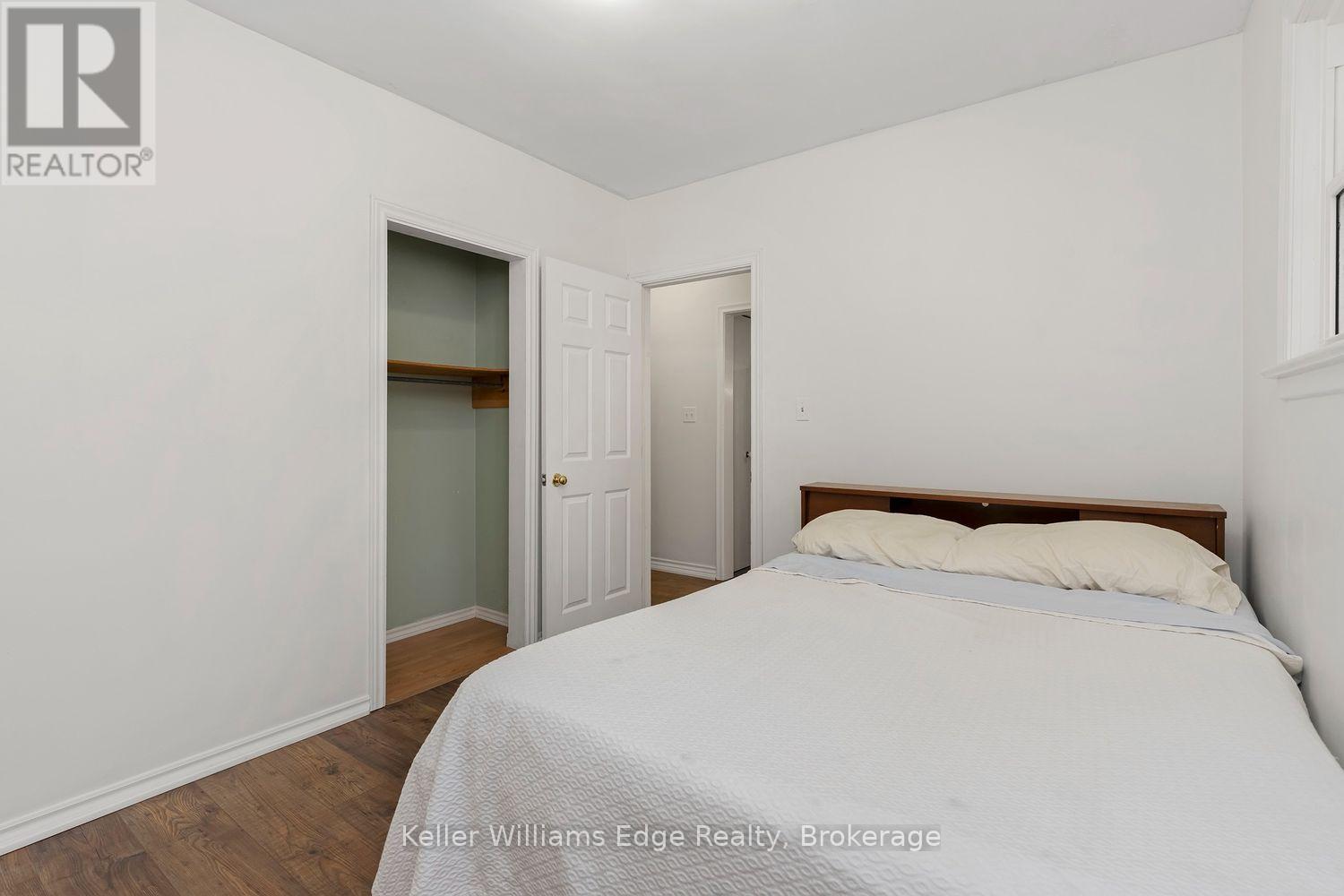 292 Mill Street E, Halton Hills, Ontario  L7J 1J9 - Photo 15 - W13825362