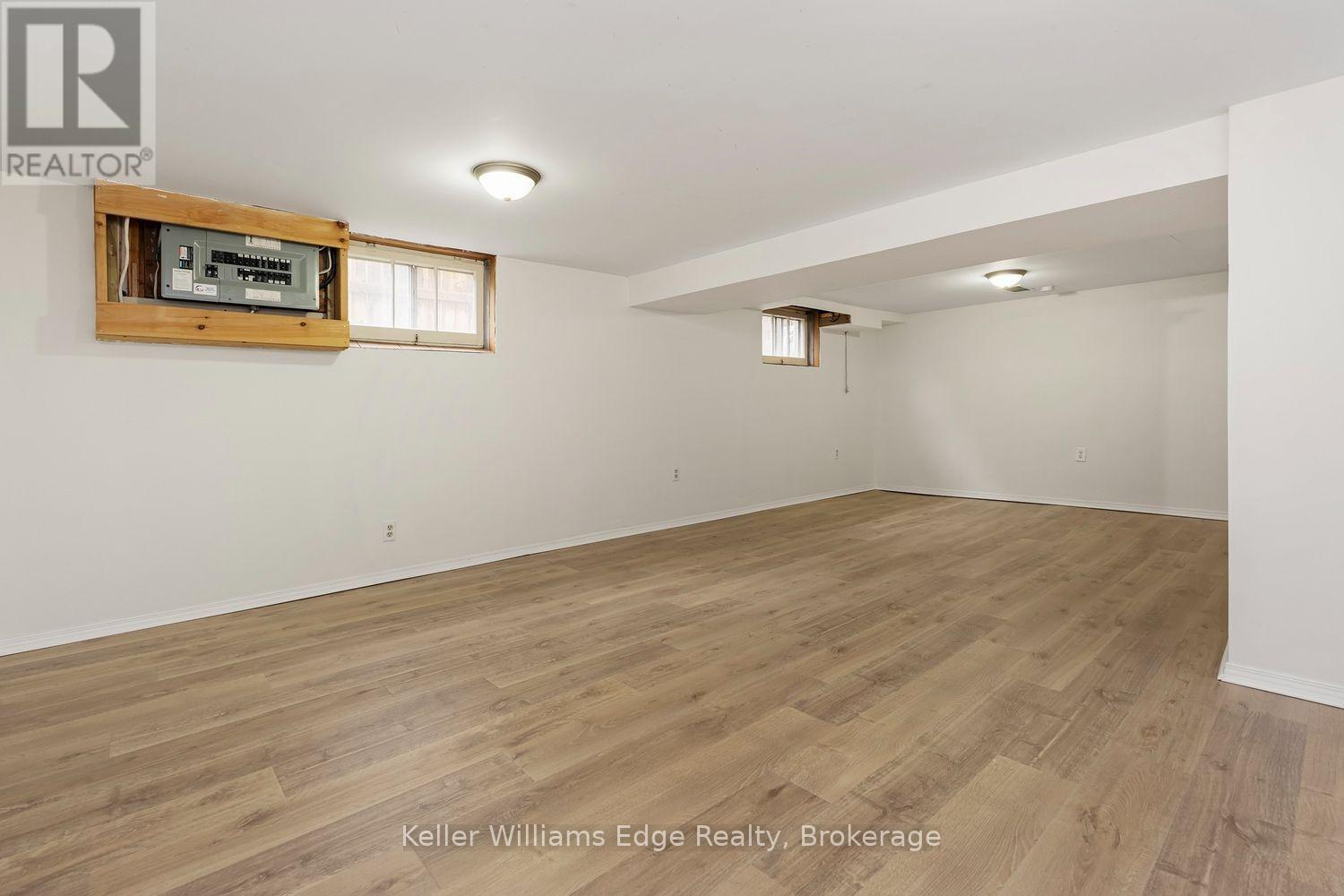 292 Mill Street E, Halton Hills, Ontario  L7J 1J9 - Photo 22 - W13825362