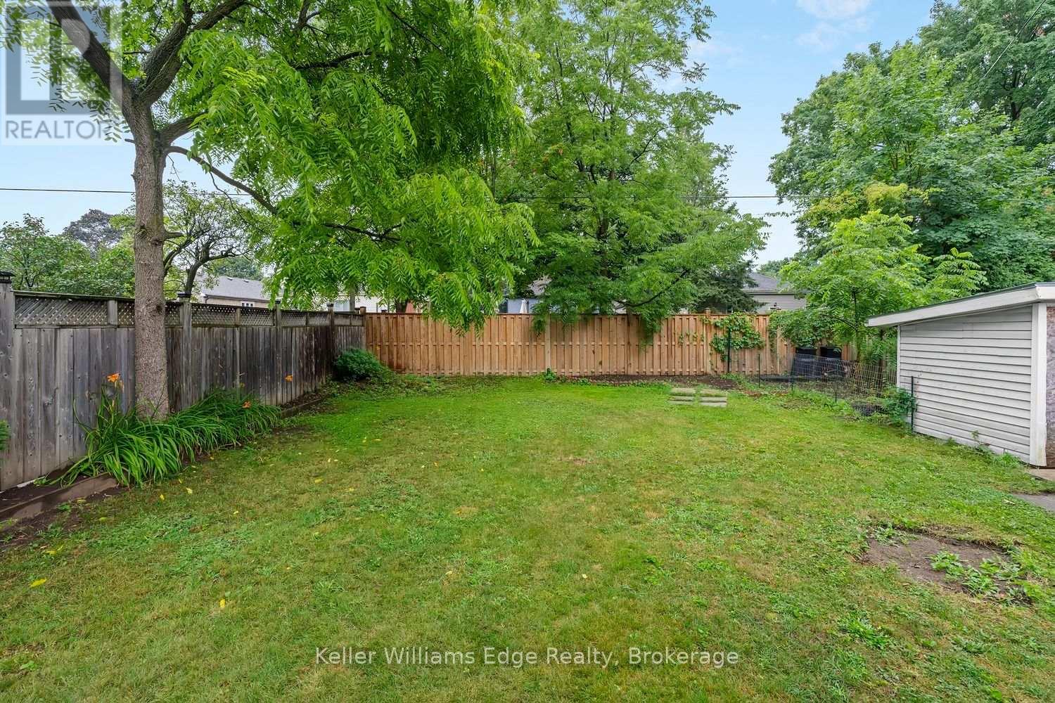 292 Mill Street E, Halton Hills, Ontario  L7J 1J9 - Photo 30 - W13825362
