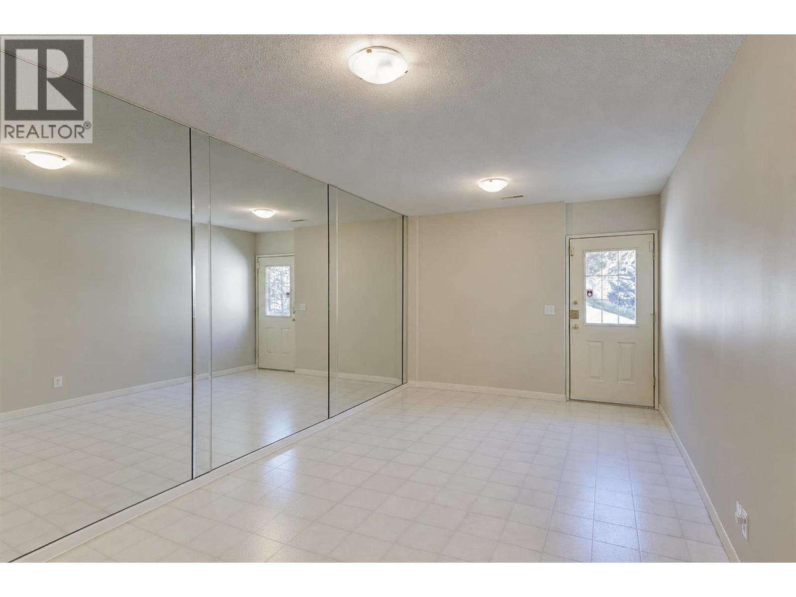 4632 / 4624 Minto Street, Peachland, British Columbia  V0H 1X4 - Photo 43 - 10401760