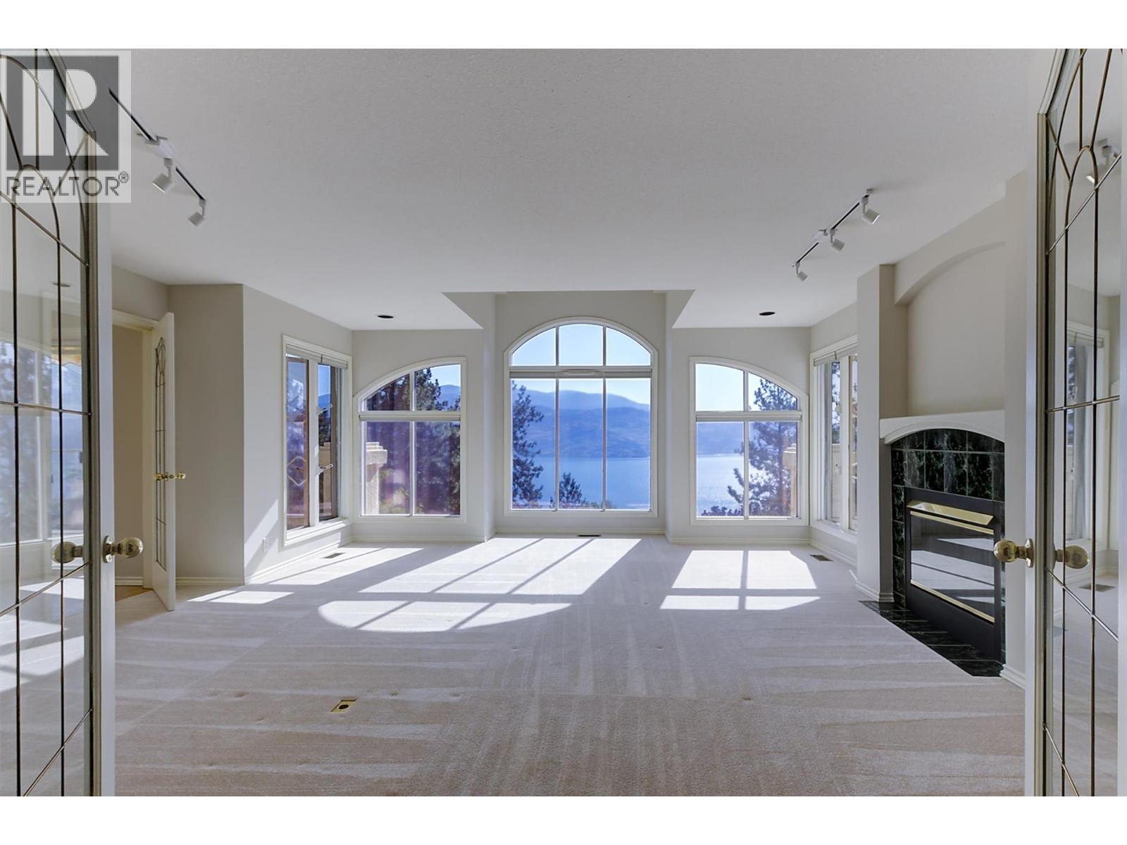 4632 / 4624 Minto Street, Peachland, British Columbia  V0H 1X4 - Photo 24 - 10401760