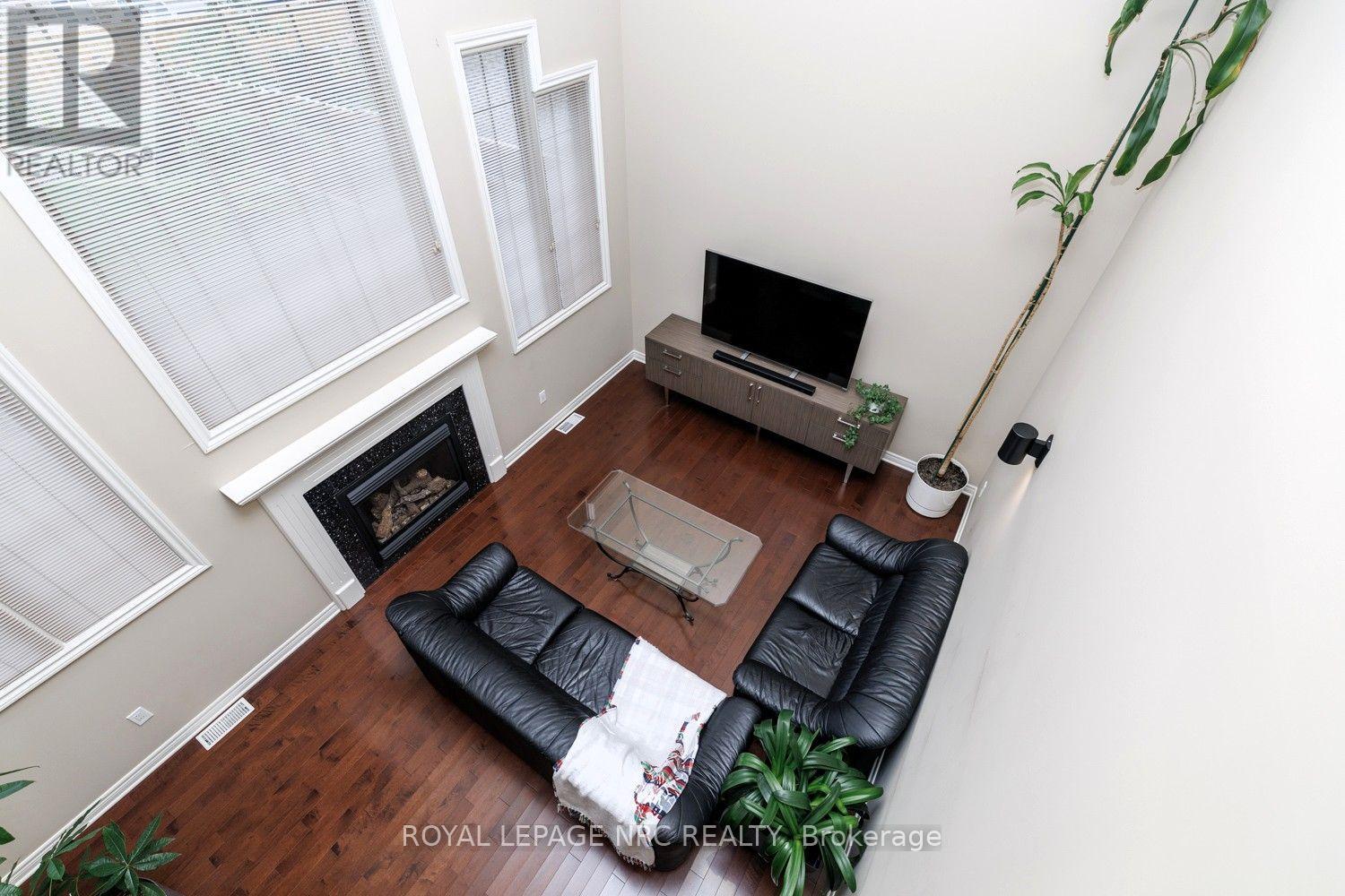 8394 Greenfield Crescent, Niagara Falls (Forestview), Ontario L2H 3J8 - Photo 17 - X13825410