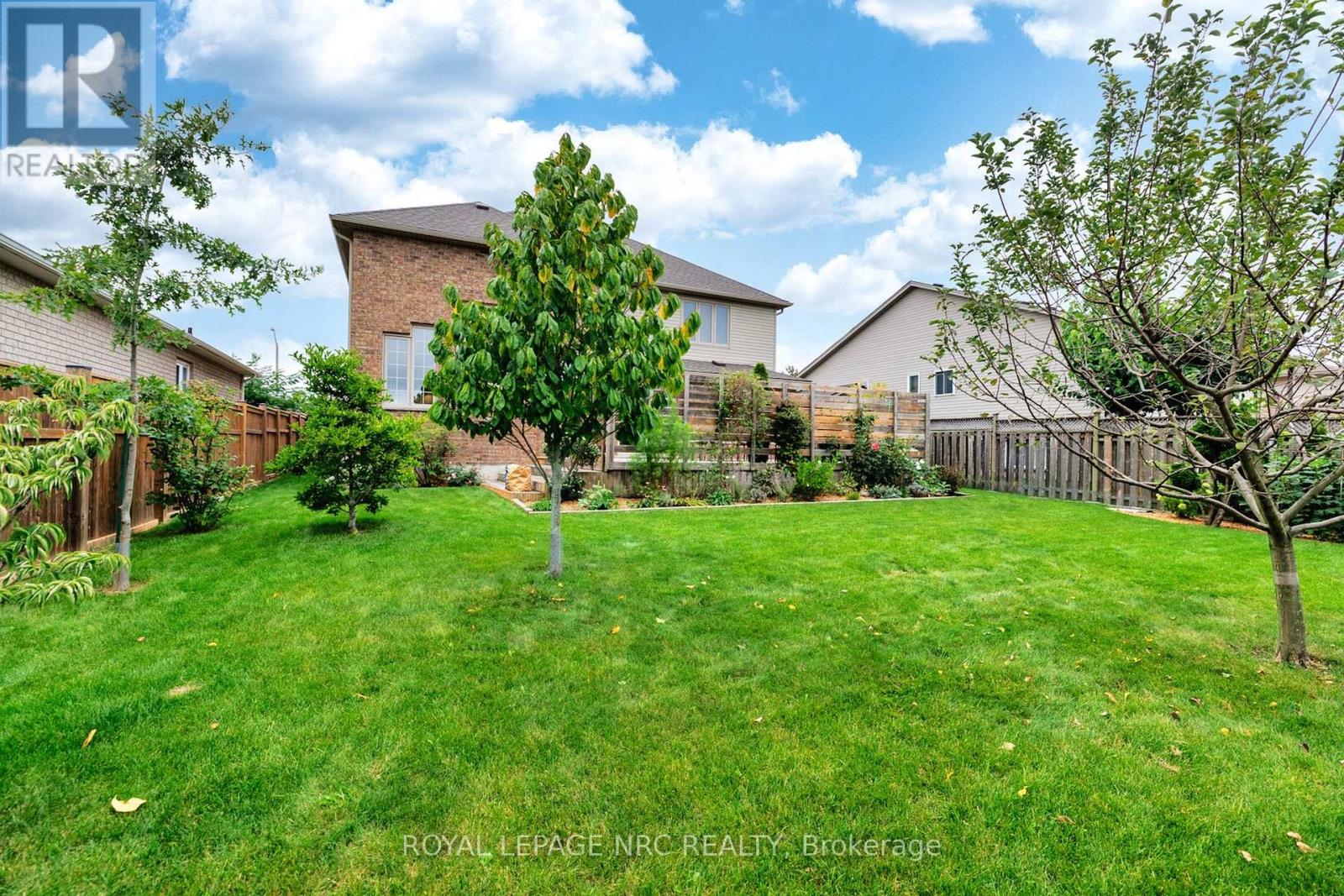 8394 Greenfield Crescent, Niagara Falls (Forestview), Ontario L2H 3J8 - Photo 38 - X13825410