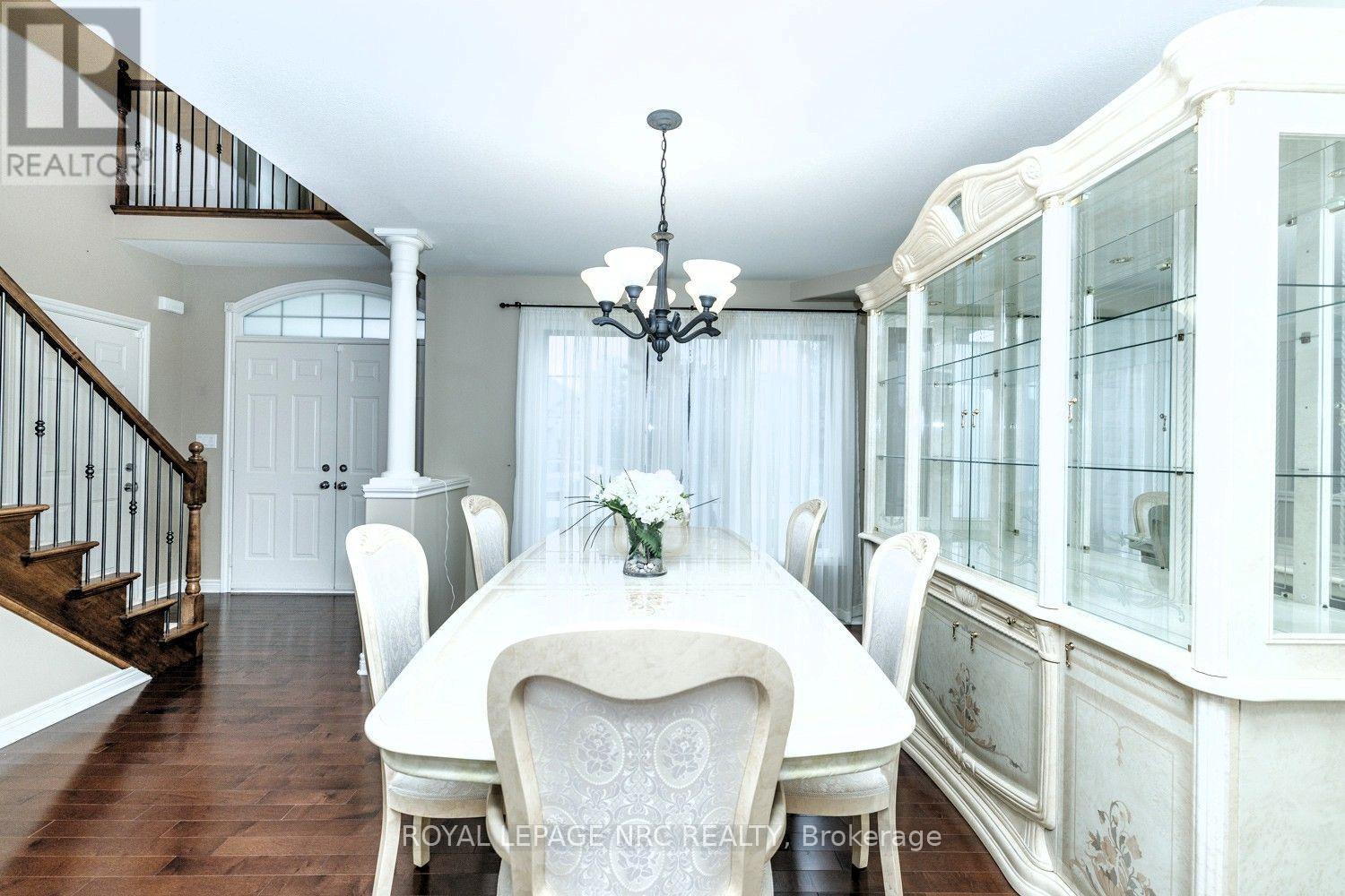 8394 Greenfield Crescent, Niagara Falls (Forestview), Ontario L2H 3J8 - Photo 6 - X13825410