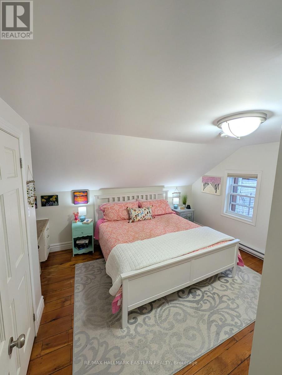 46 Queen Street, Selwyn, Ontario  K0L 2H0 - Photo 15 - X13825270