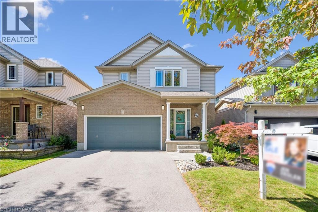 642 Interlaken Drive, Waterloo, Ontario  N2T 2Y5 - Photo 1 - 40866404