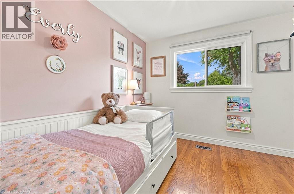 1060 Dowland Crescent, Burlington, Ontario  L7T 4C8 - Photo 21 - 40866355