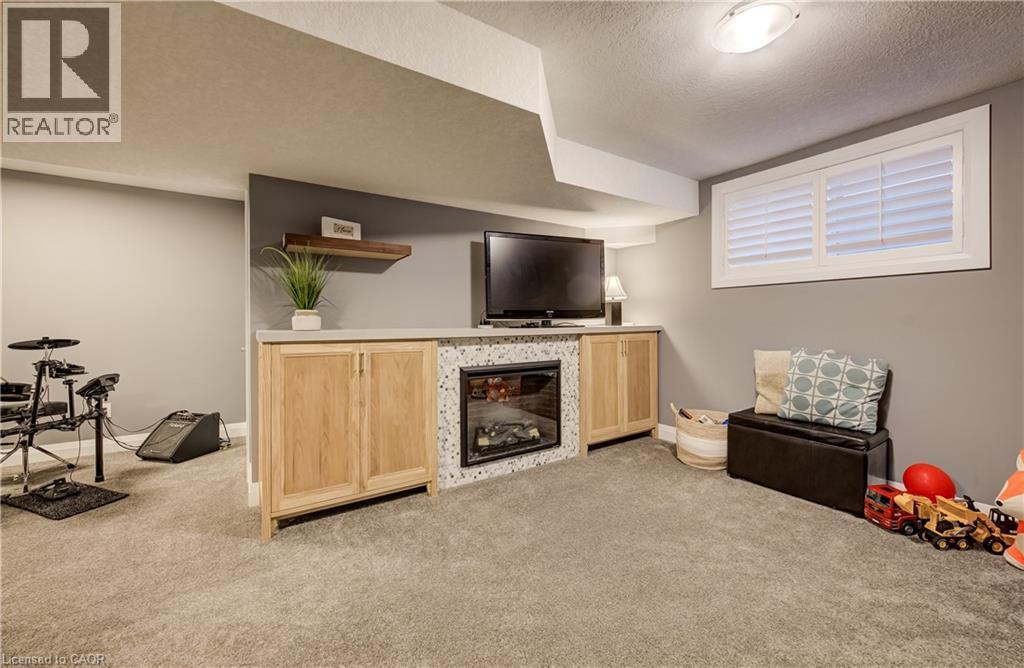 35 Greyhawk Street, Kitchener, Ontario  N2K 0C7 - Photo 38 - 40866232
