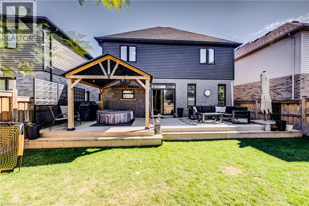 35 Greyhawk Street, Kitchener, Ontario  N2K 0C7 - Photo 48 - 40866232