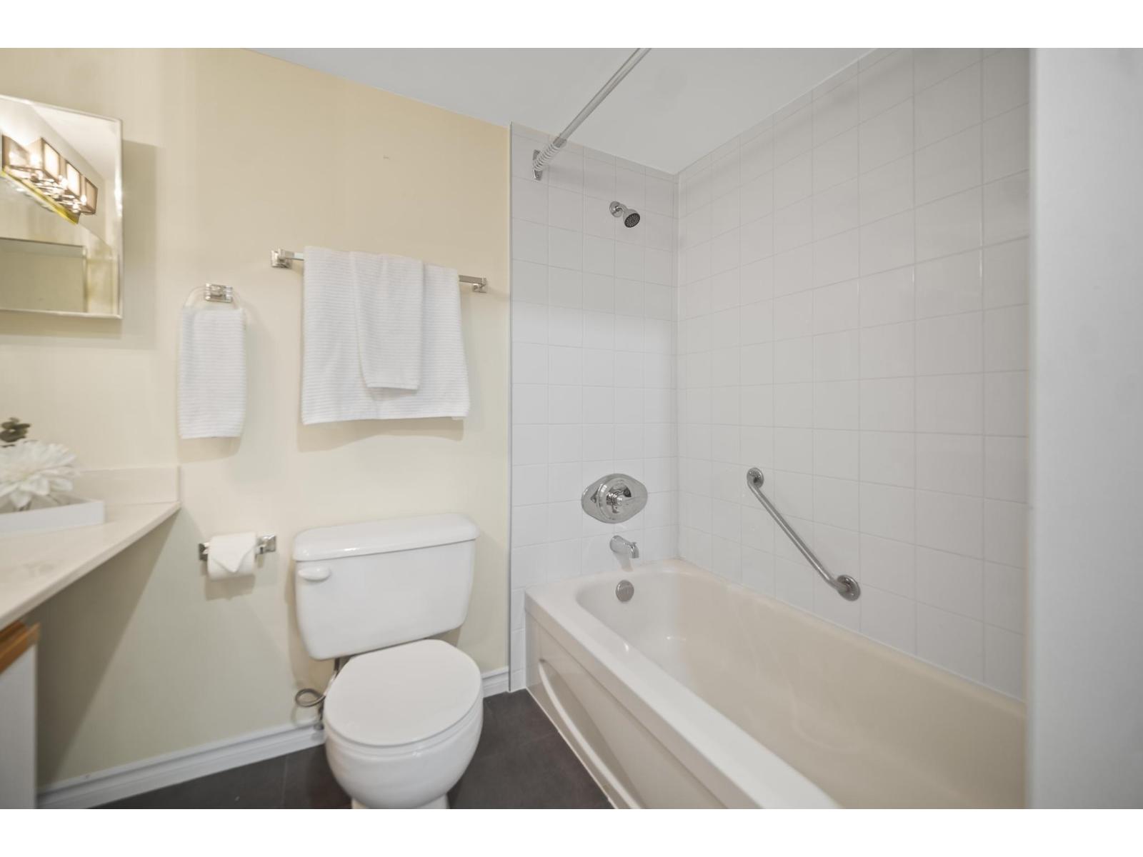 310 1280 Fir Street, White Rock, British Columbia  V4B 4B1 - Photo 23 - R3167539