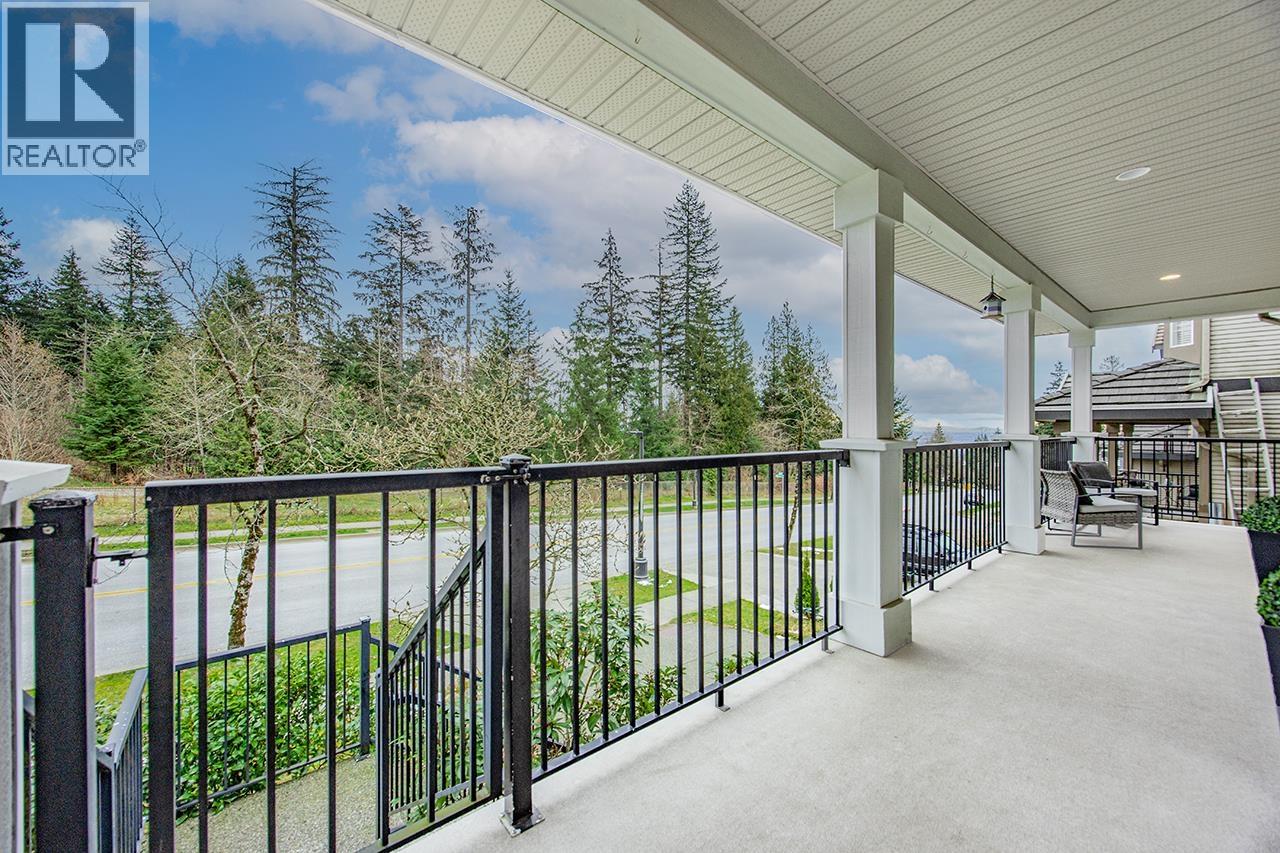 3376 Plateau Boulevard, Coquitlam, British Columbia  V3E 3R3 - Photo 2 - R3132813