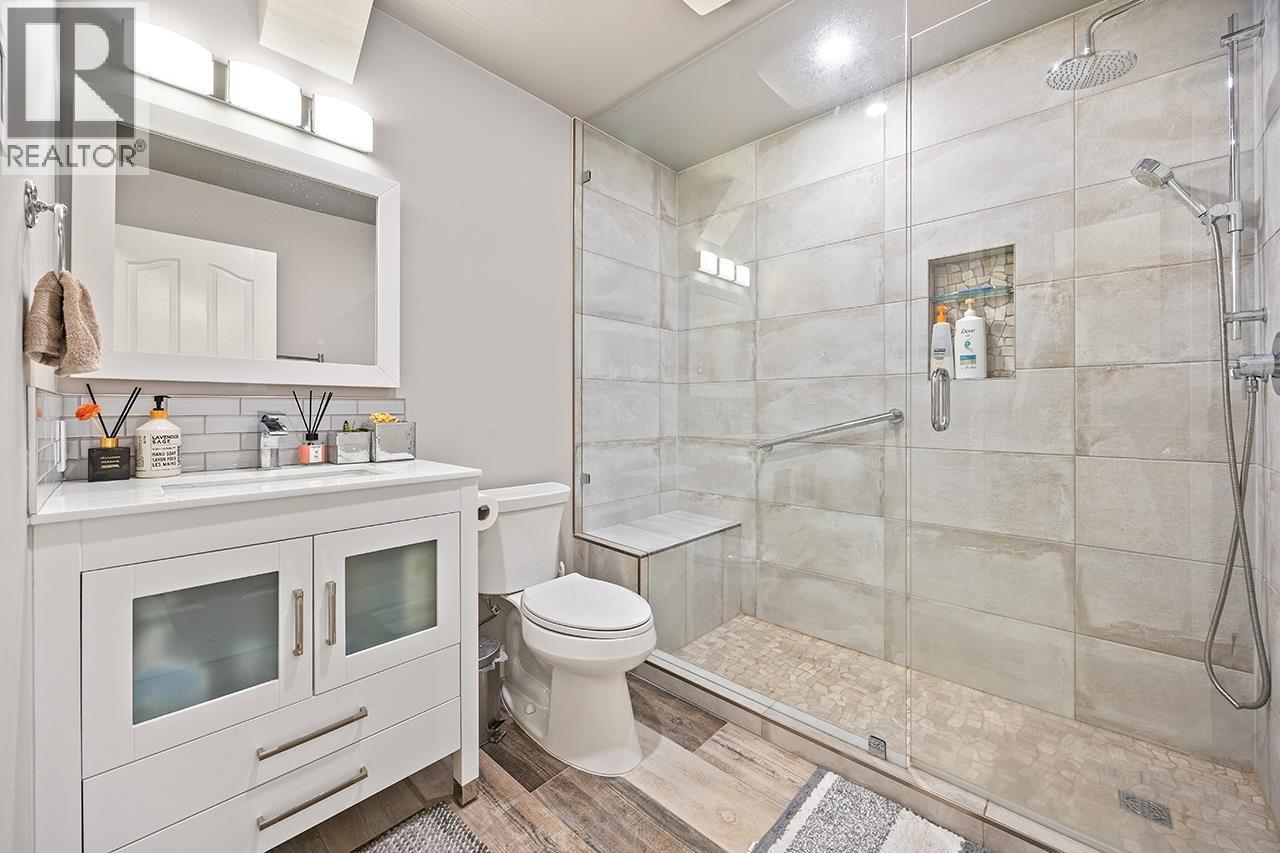 3376 Plateau Boulevard, Coquitlam, British Columbia  V3E 3R3 - Photo 39 - R3132813