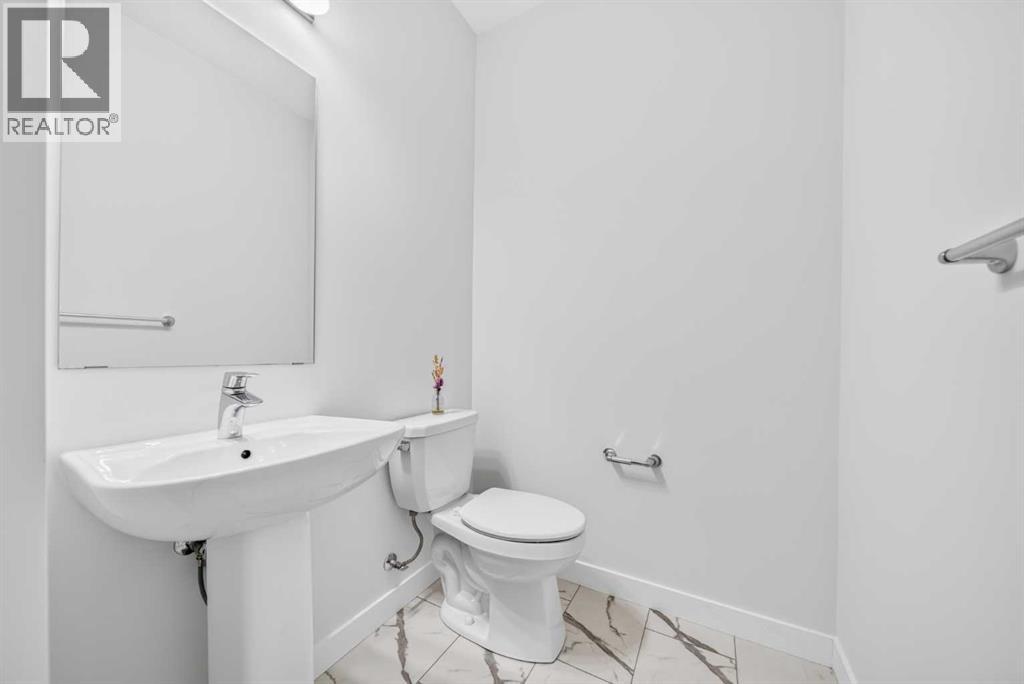 118 Ambleside Heath NW, Calgary, Alberta  T3P 1S4 - Photo 25 - A2343718