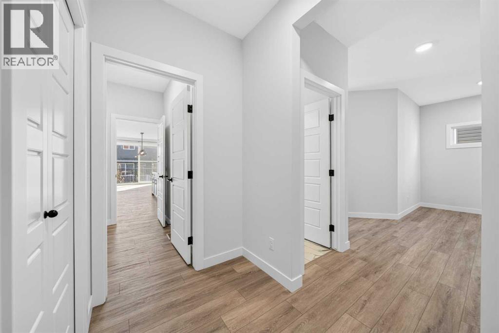 118 Ambleside Heath NW, Calgary, Alberta  T3P 1S4 - Photo 24 - A2343718