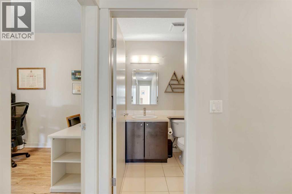 302, 830 Centre Avenue NE, Calgary, Alberta  T2E 9C3 - Photo 28 - A2347618