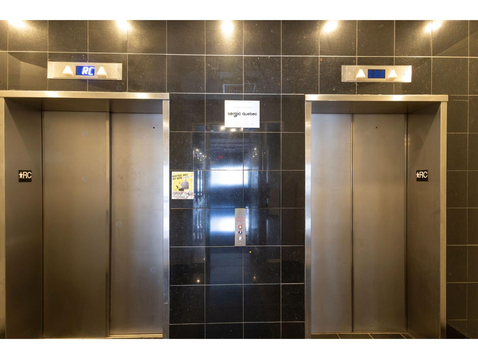 405 Rue Sherbrooke E.|#405 Montréal (Le Plateau-Mont-Royal) Quebec Canada H2L1J9 5