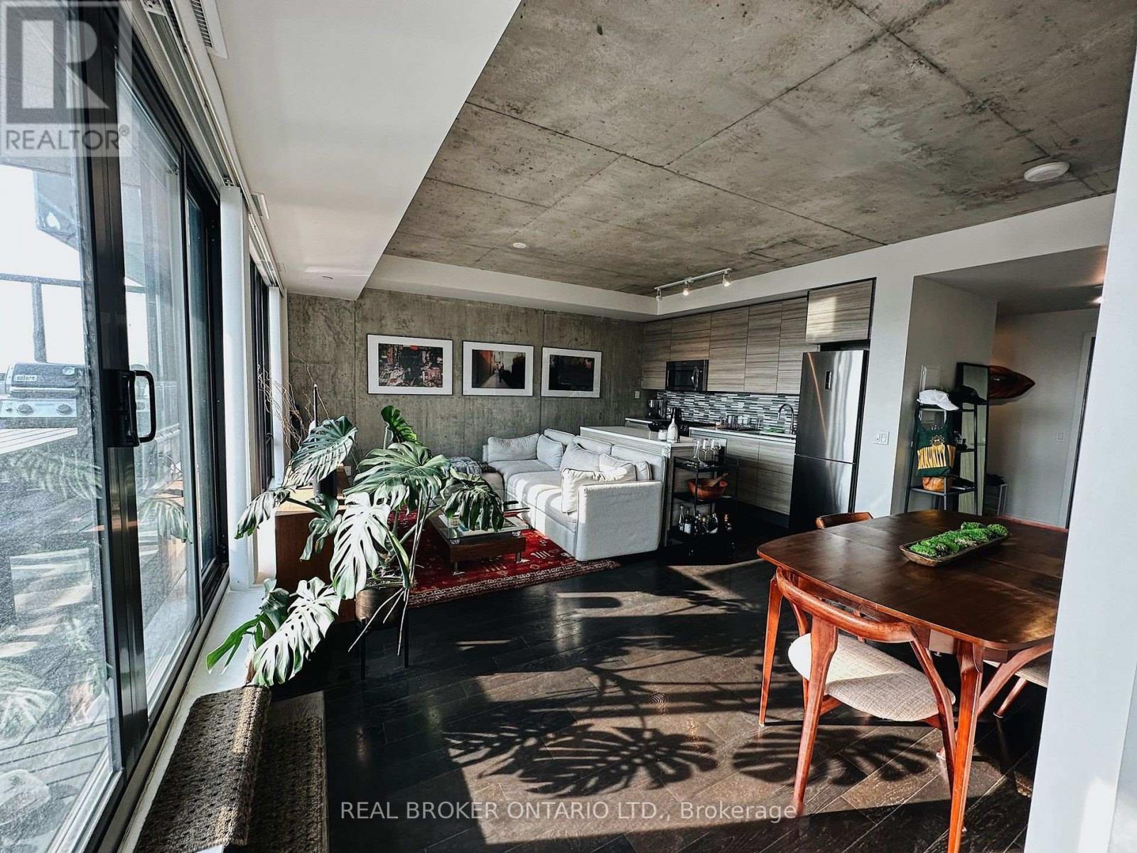 605 - 111 Bathurst Street, Toronto, Ontario  M5V 0M9 - Photo 14 - C13825252