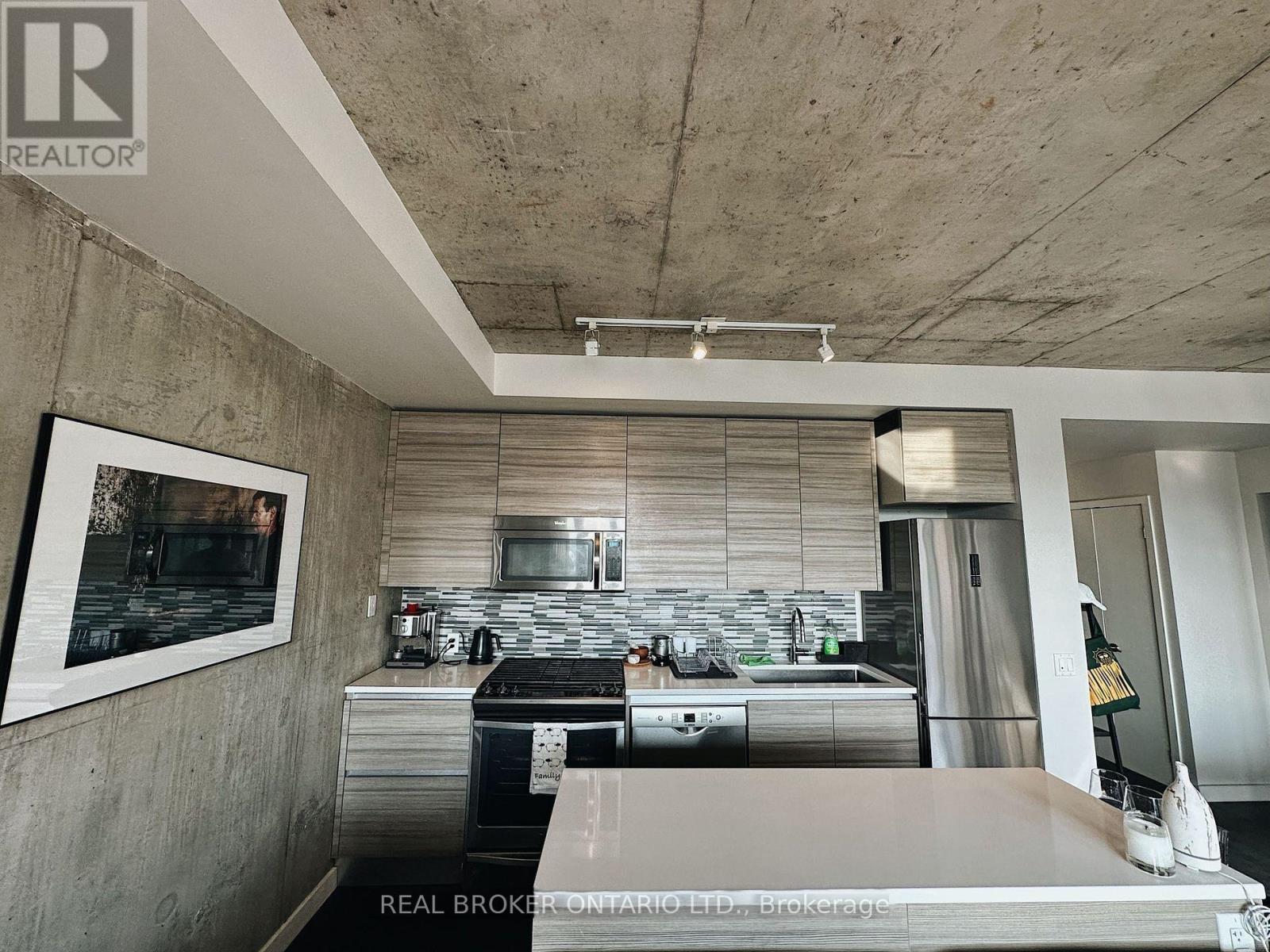 605 - 111 Bathurst Street, Toronto, Ontario  M5V 0M9 - Photo 15 - C13825252