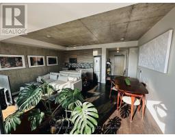605 - 111 BATHURST STREET, Toronto, Ontario