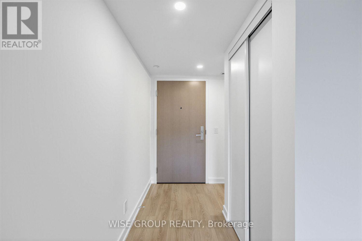 1502 - 18 Tretti Way, Toronto, Ontario  M3H 0E4 - Photo 2 - C13825448