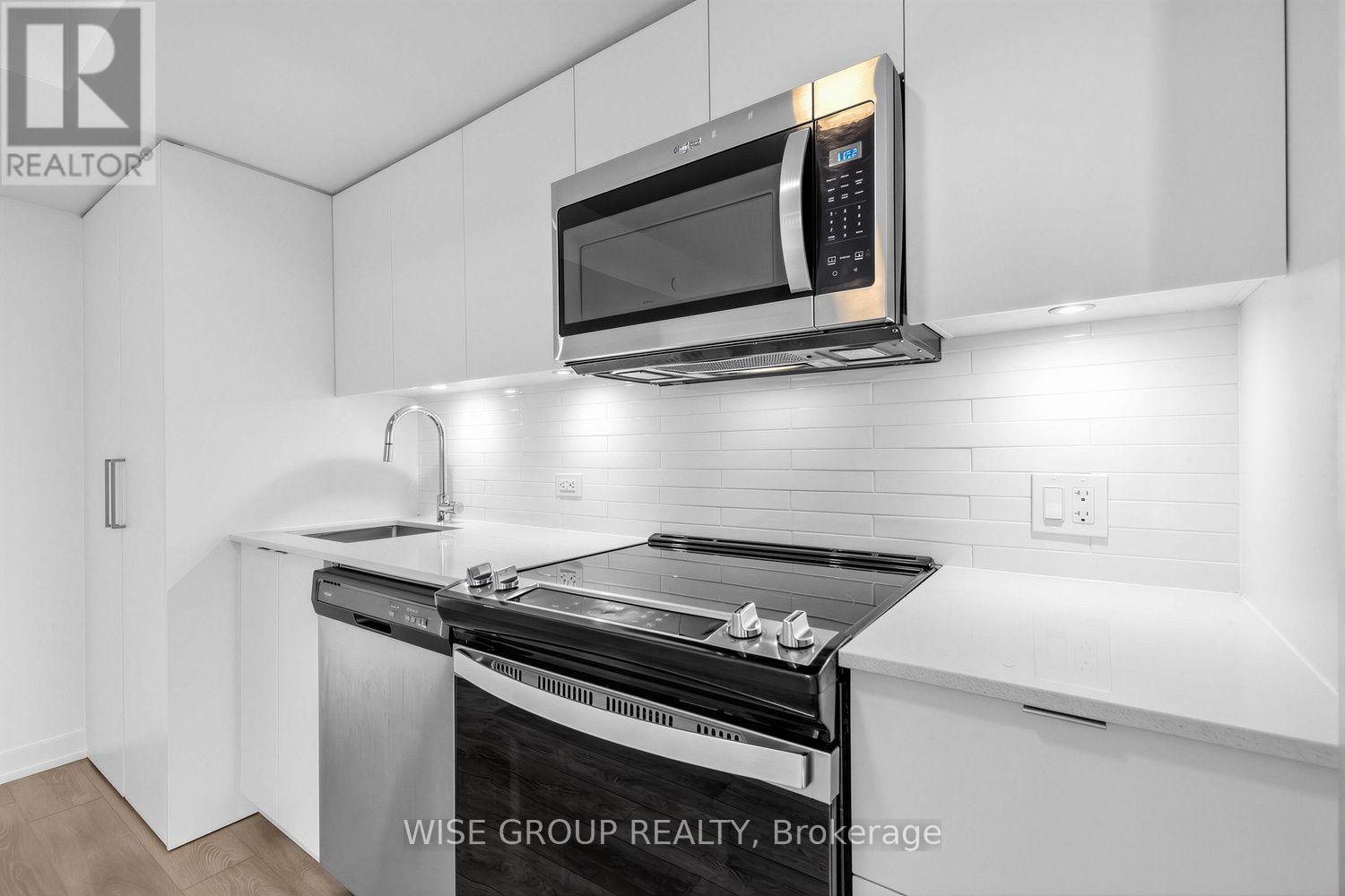 1502 - 18 Tretti Way, Toronto, Ontario  M3H 0E4 - Photo 6 - C13825448