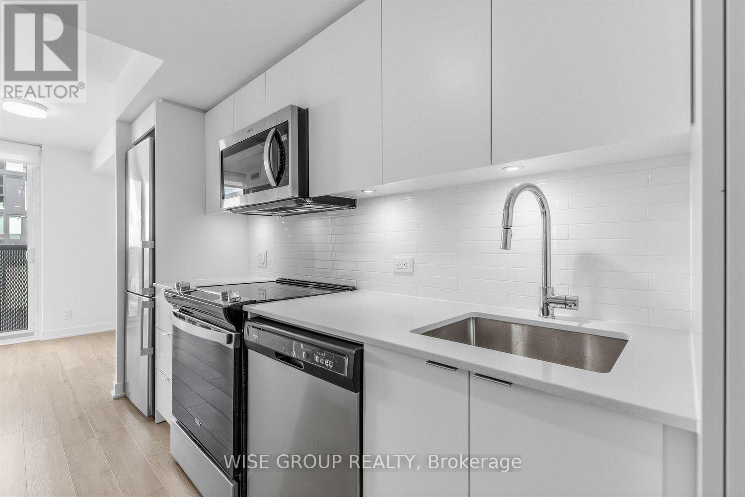 1209 - 18 Tretti Way, Toronto, Ontario  M3H 0E4 - Photo 3 - C13825456