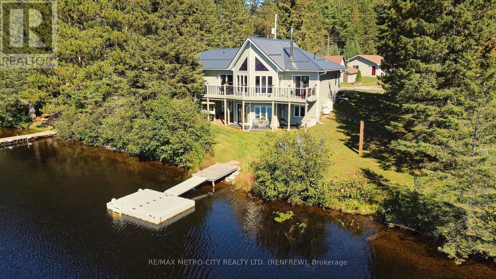 144 FLYING CLUB ROAD, Greater Madawaska, Ontario