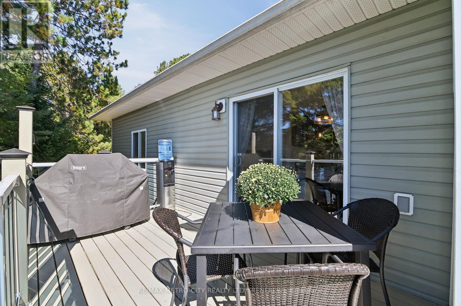 144 Flying Club Road, Greater Madawaska, Ontario  K0J 2R0 - Photo 20 - X13825464