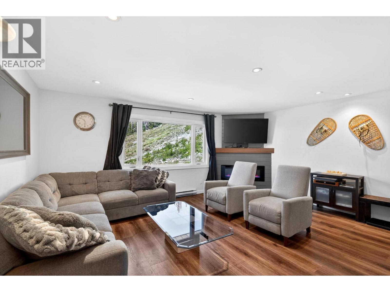 7375 Porcupine Road Unit# B6, Big White, British Columbia  V1P 1P3 - Photo 3 - 10401667