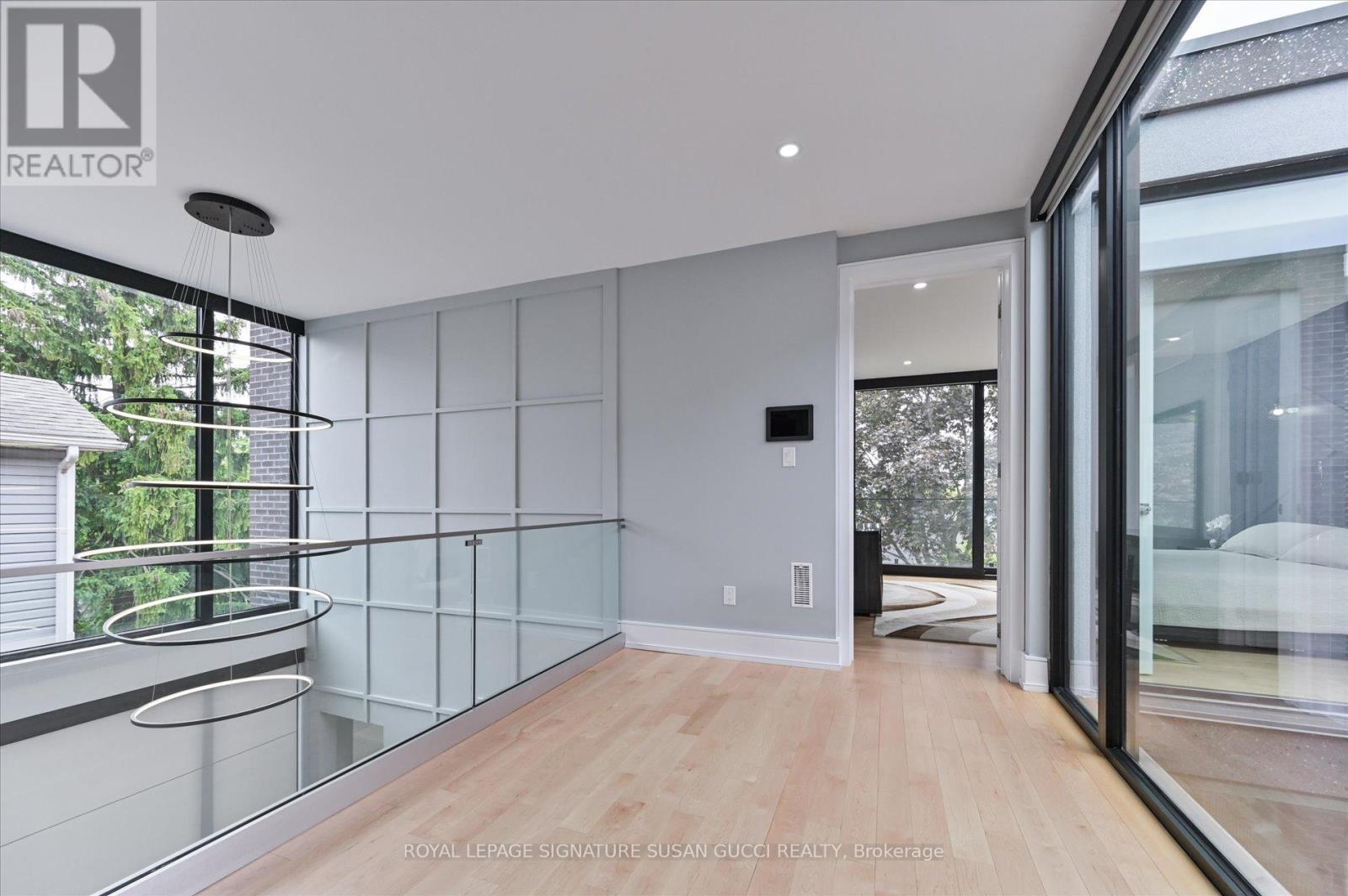 96 Squires Avenue, Toronto, Ontario  M4B 2S1 - Photo 21 - E13825316
