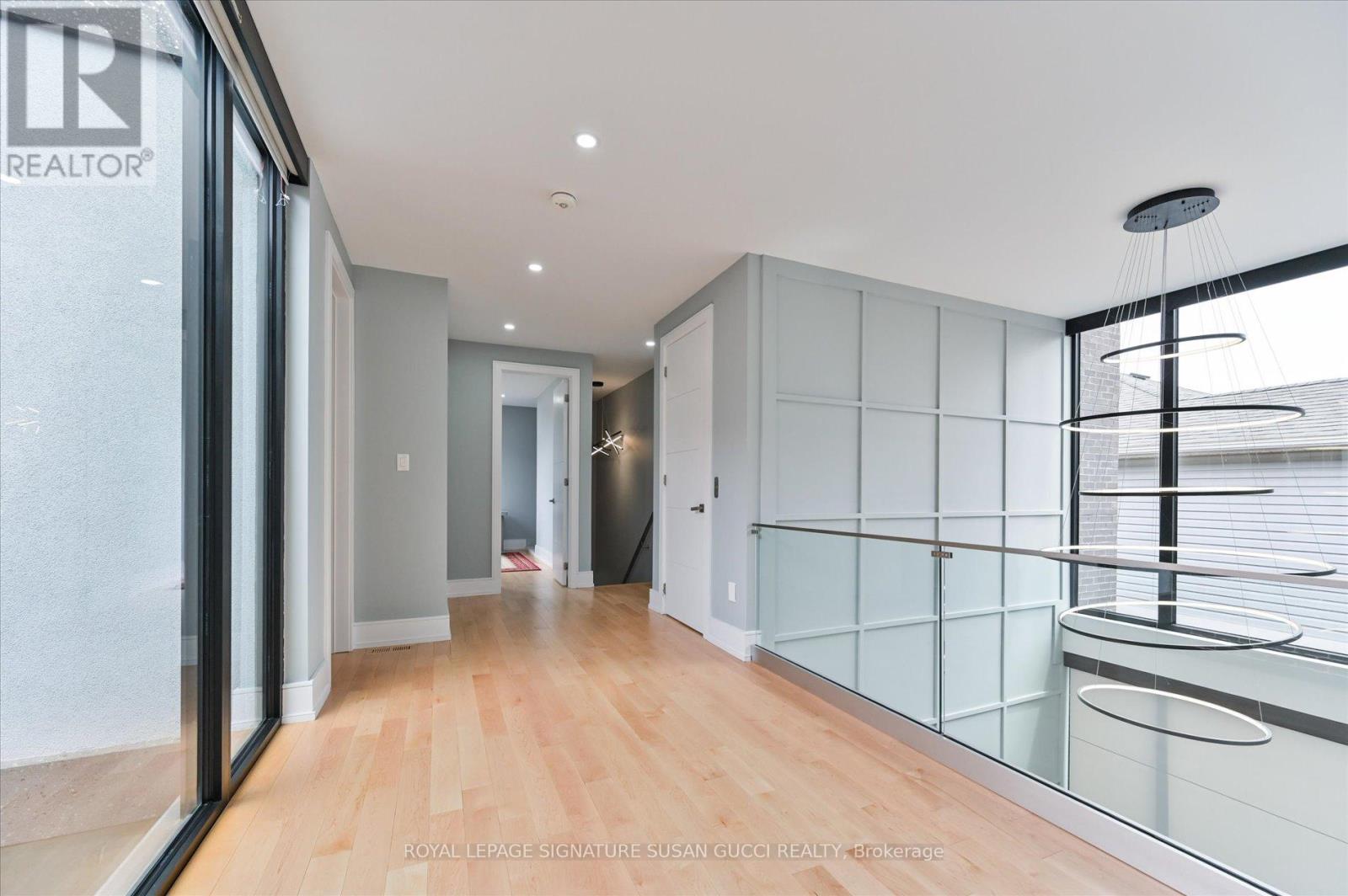 96 Squires Avenue, Toronto, Ontario  M4B 2S1 - Photo 22 - E13825316