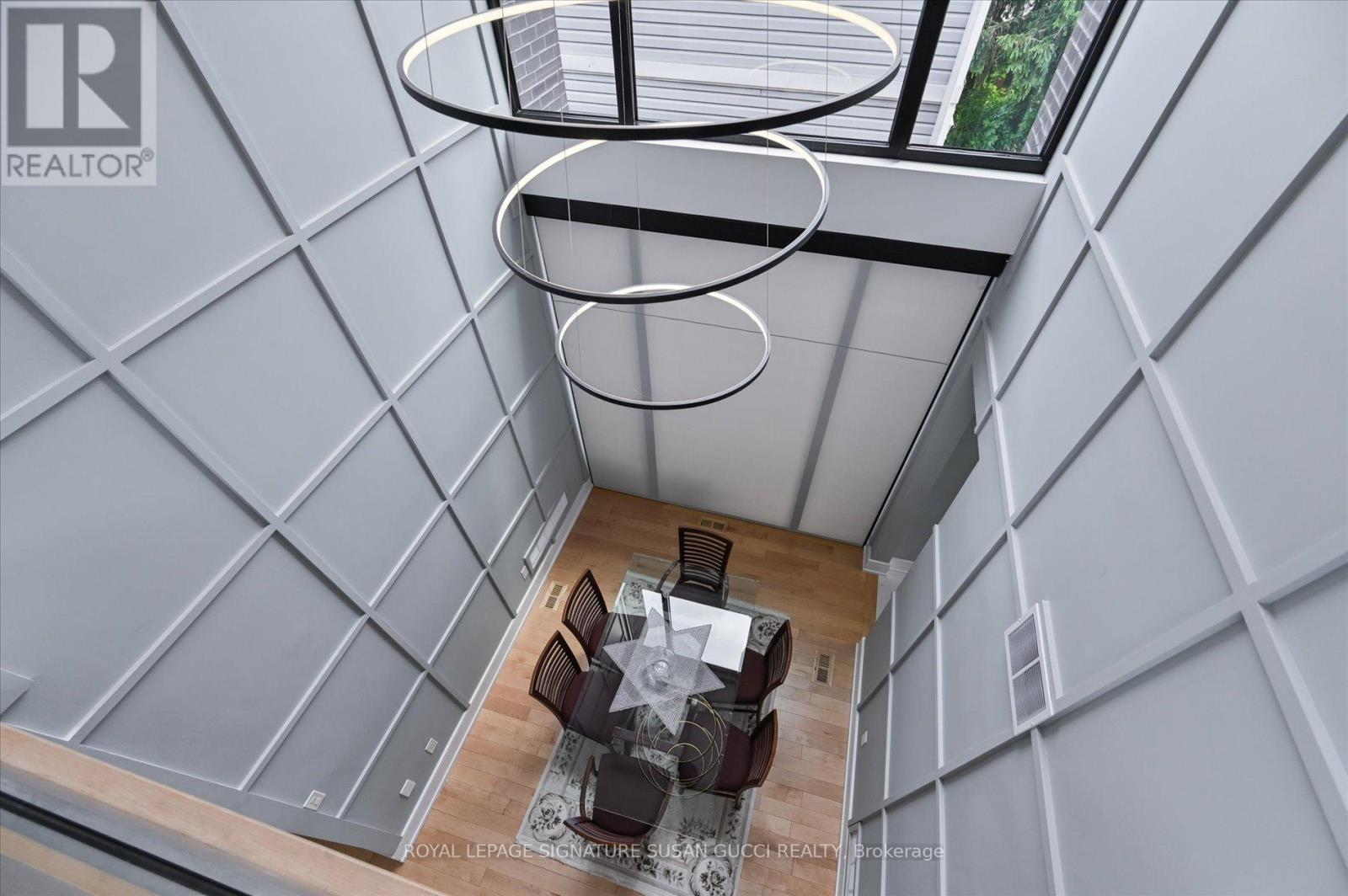 96 Squires Avenue, Toronto, Ontario  M4B 2S1 - Photo 23 - E13825316