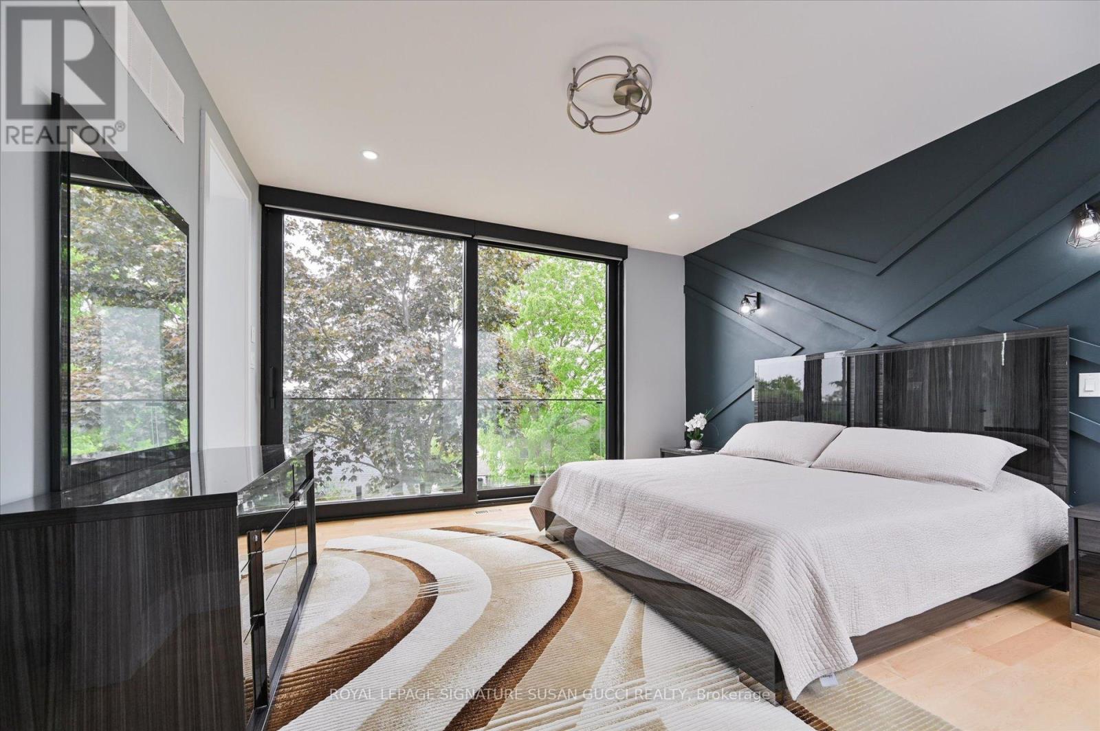 96 Squires Avenue, Toronto, Ontario  M4B 2S1 - Photo 24 - E13825316