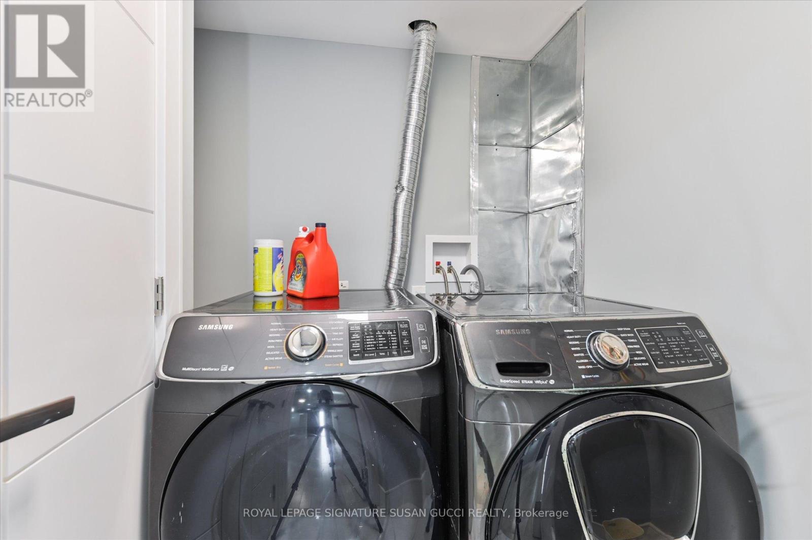 96 Squires Avenue, Toronto, Ontario  M4B 2S1 - Photo 43 - E13825316
