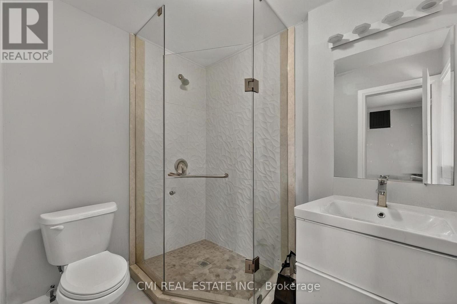 20 Jeavons Avenue, Toronto, Ontario  M1K 1S8 - Photo 25 - E13825440